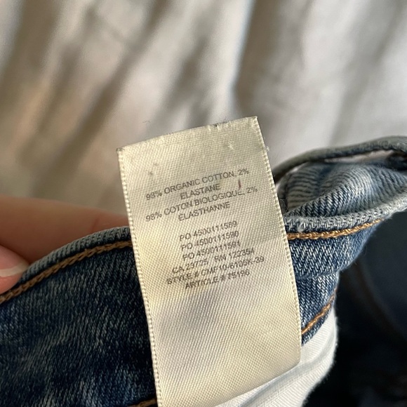 Aritzia Denim Forum Arlo High Rise Straight Jeans in Size 26 - Picture 5 of 6